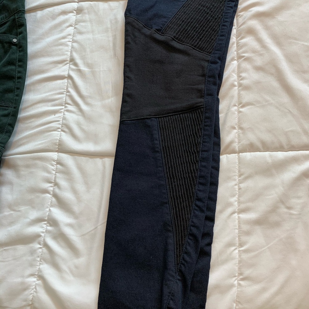 Jeans - Picture 7 of 7